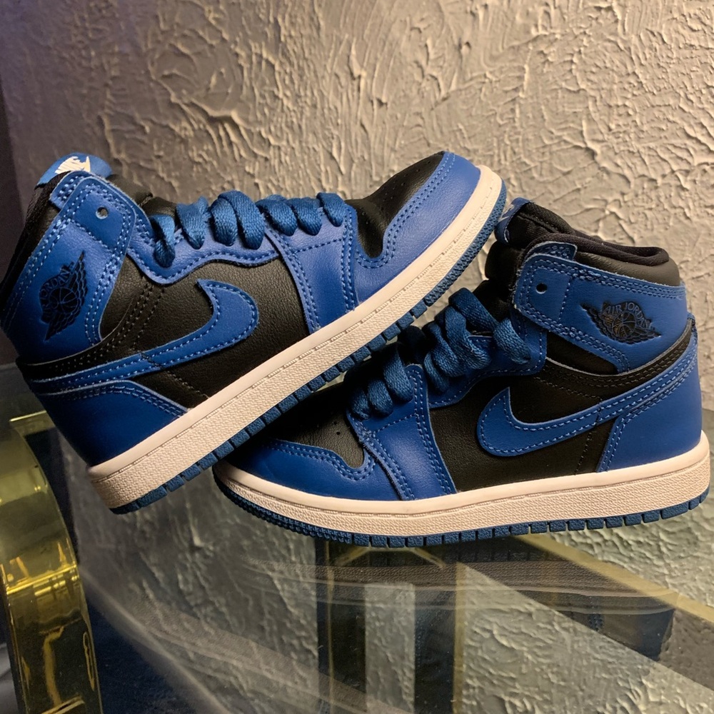 Jordan 1 Marina blue size 12c